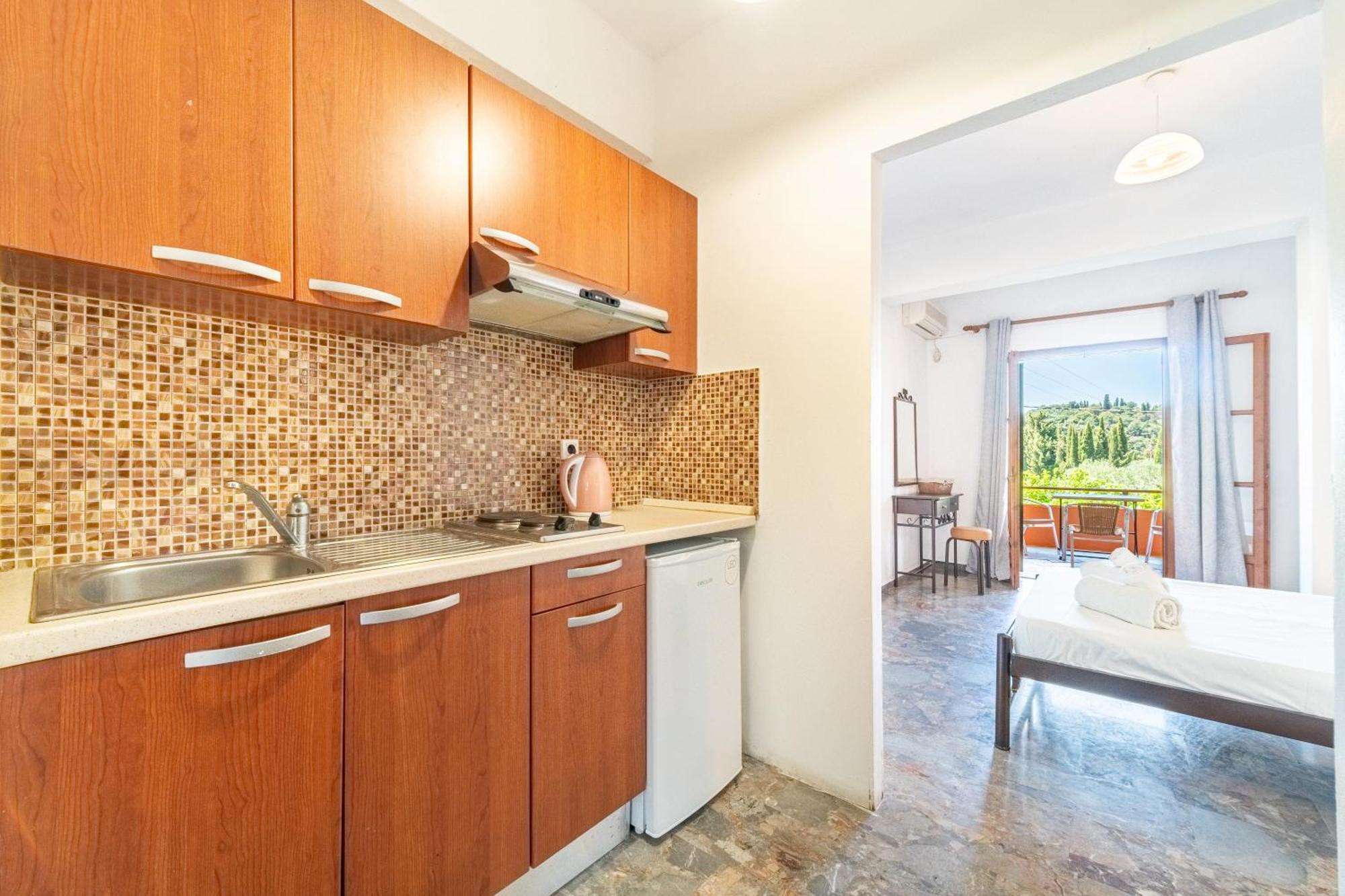 Arianna Studio Ground Floor 3 ปาเลโอกัสไตรซา ภายนอก รูปภาพ